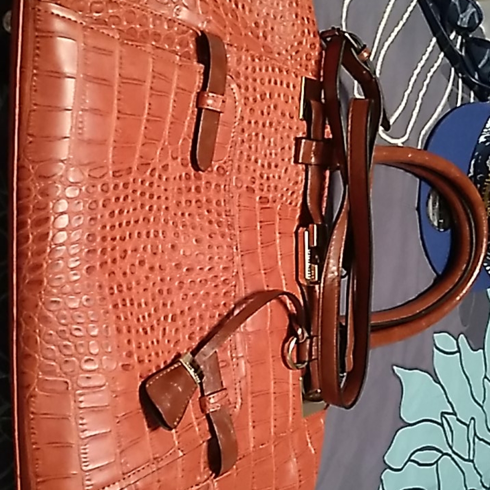 Alligator kors purse real
